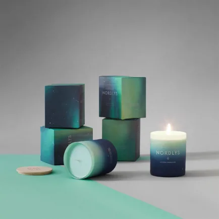 1.-Custom-Luxury-Candle-Boxes